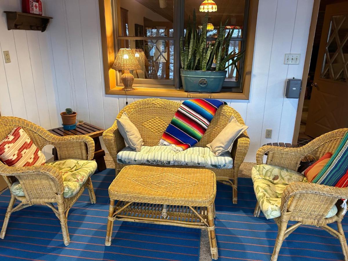 Lakefront Cabin Pvt Beach And Dock - Sunset Marina Arrowhead Lake Екстериор снимка
